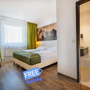 Lifehotel Vienna Airport Otel